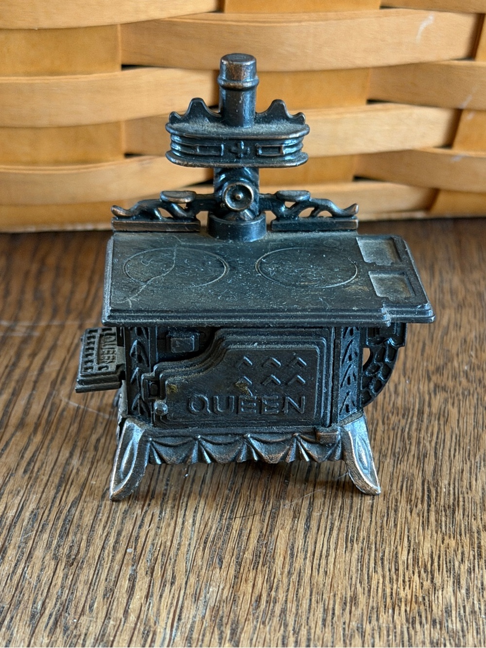 Vintage Black 'Queen' Miniature Cast Iron Stove